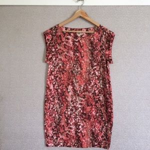 10 Anne Klein Shift Dress